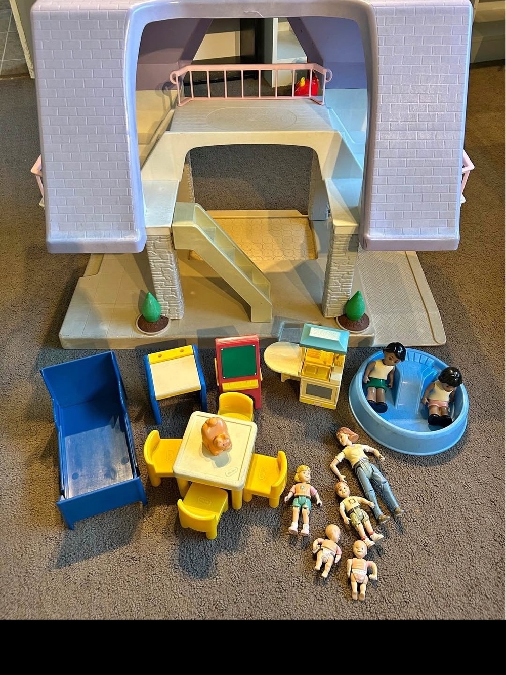 Vintage Dollhouse Playset with Purple Roof and Multicolor Accessories